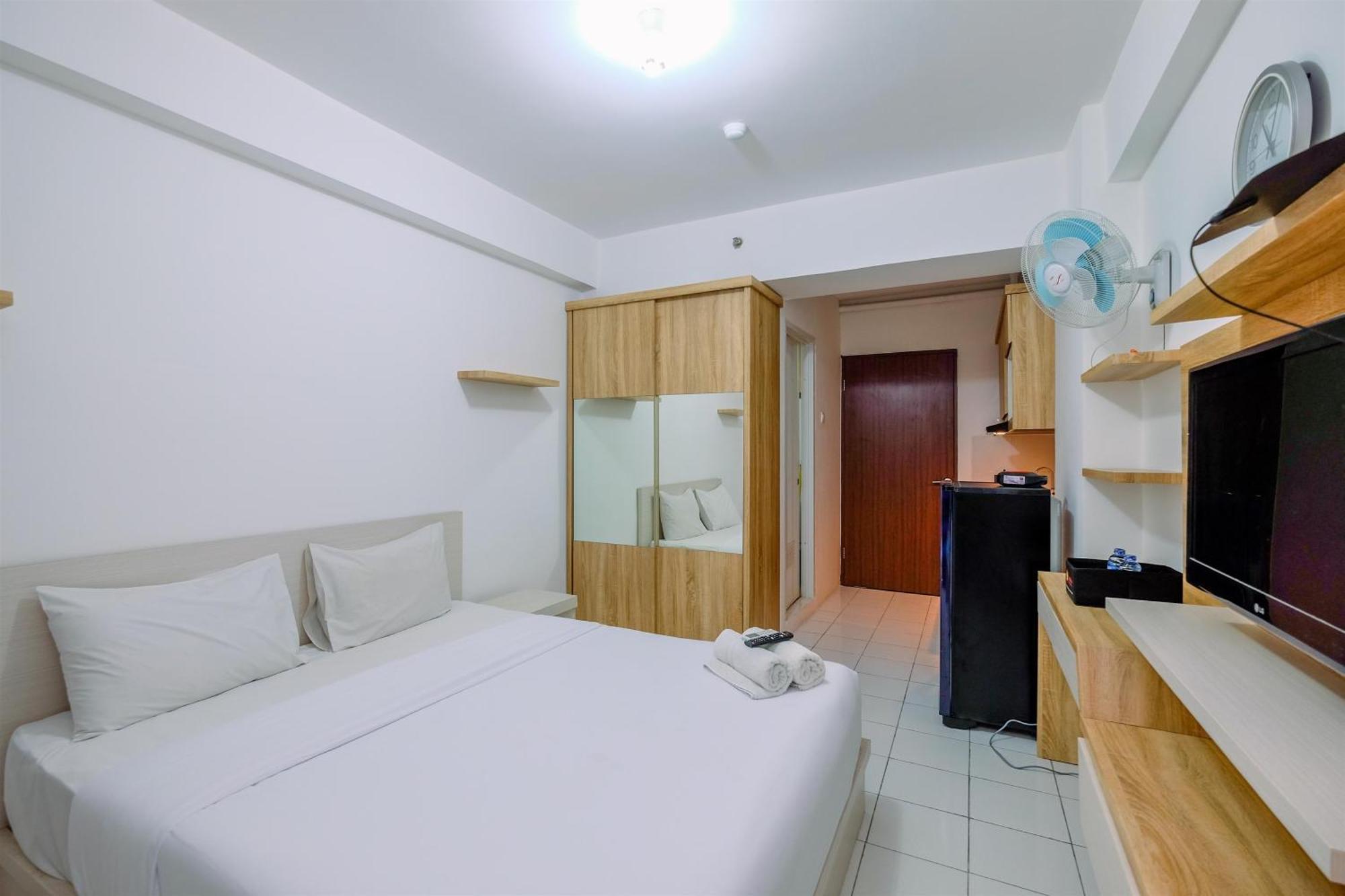 Apartemen Modern And Homey At Gunung Putri By Travelio